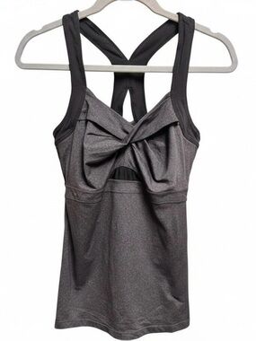 Athleta Jaya Twist Front Tank Top Built In Bra Large Gray EUC Activewear